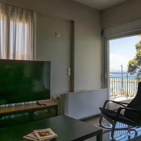 Aoton Seaside Living * Mikrá Mandínia